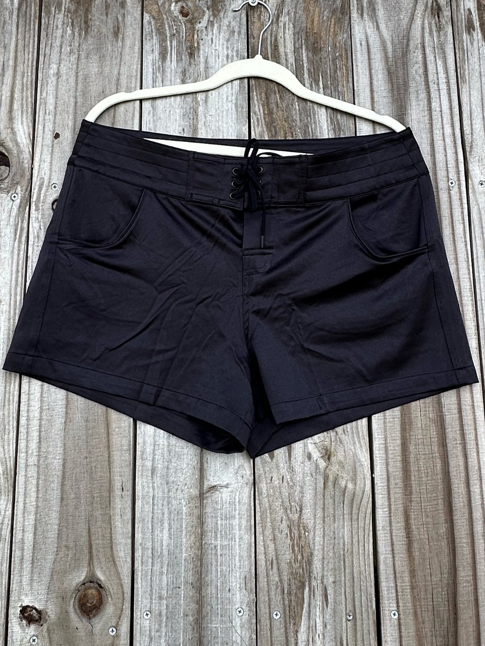 Reebok Black Lace-Up Athletic Shorts Women’s Size 10 Athleisure Summer Beach